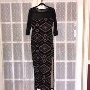 ⭐️ Sexy Maxi Dress ⭐️